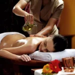 Relaxing Ayurveda massage at Dhanwantari Ayurveda Detox Center in Tiruvannamalai, offering holistic rejuvenation and stress relief in a tranquil setting.